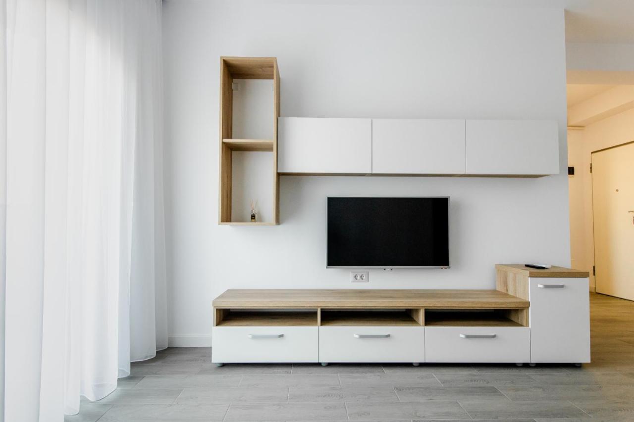 Samplus Central Apartment Craiova Esterno foto